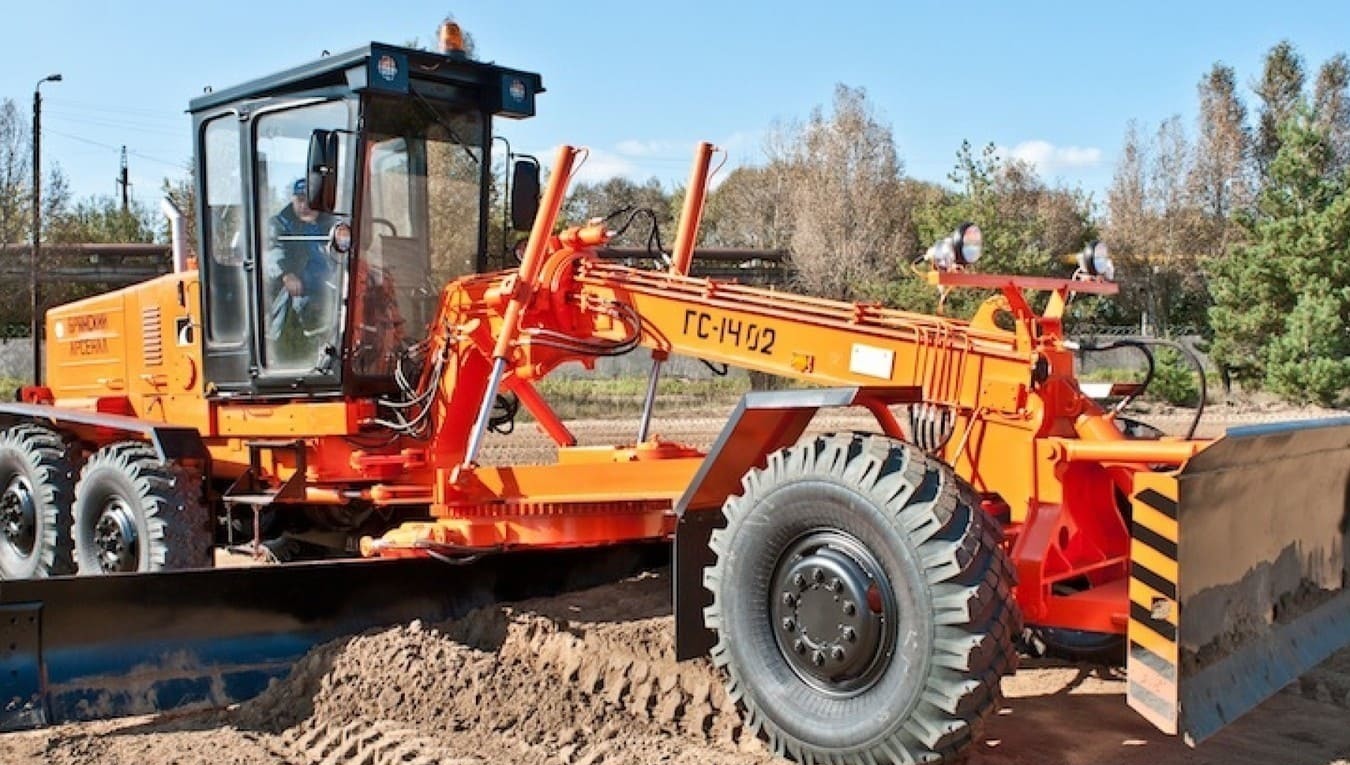 Автогрейдер в аренду в Краснодаре Автогрейдер в аренду в Краснодаре